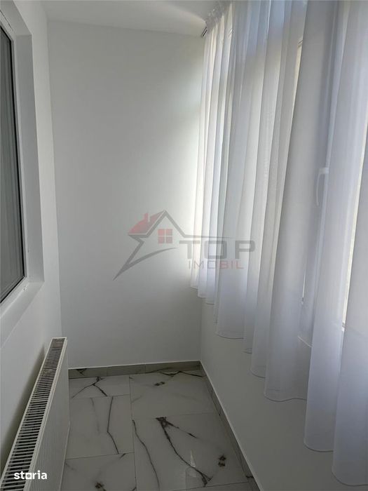 Etaj 2 - Alexandru - Chimicale, 3 camere decomandat model mare cu geam