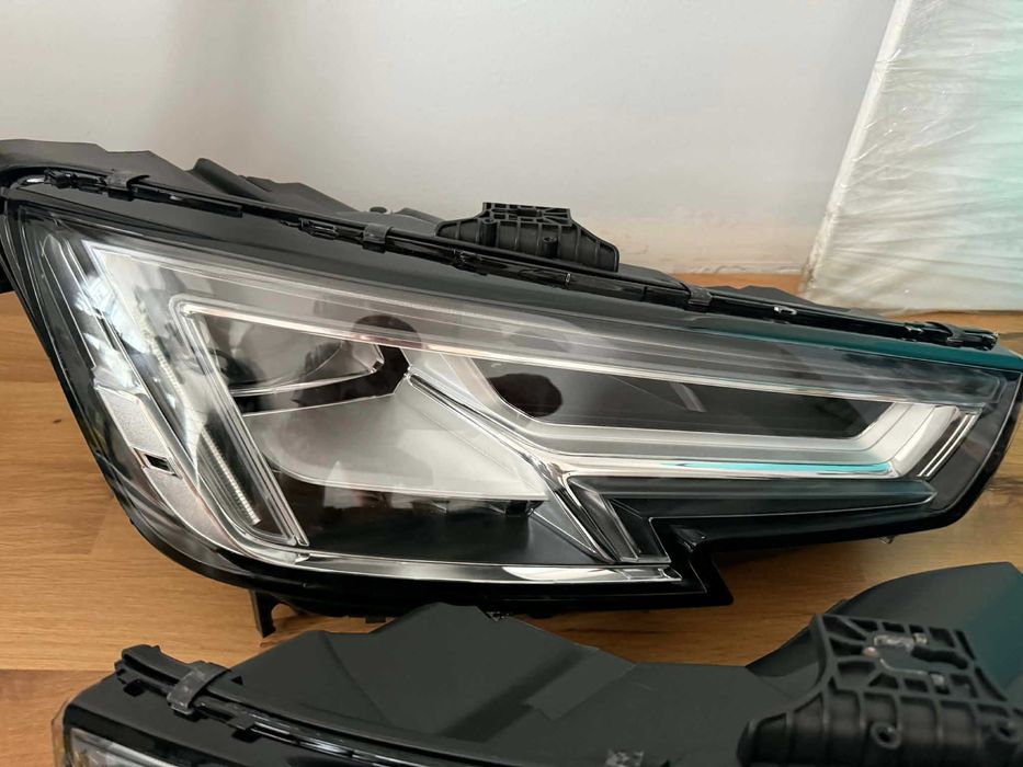 Оборудвани LED фарове за ауди а4 б9