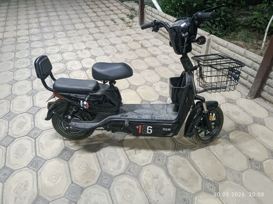 Продам скутер хороший
