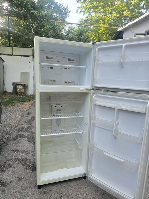 Продаётся холодильник