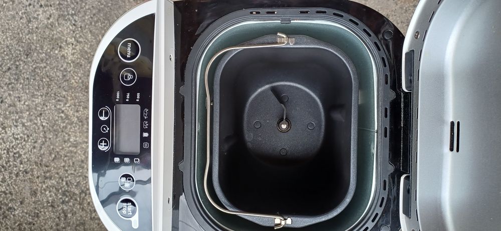 Пробвам хлебопекарна Tefal