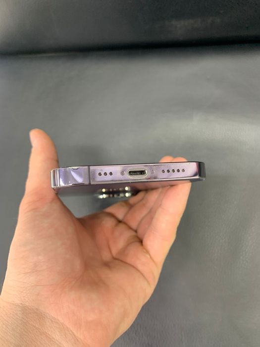 Айфон 14 про  в отличном состоянии