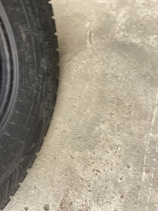 Продам резину 31*10.50 R15