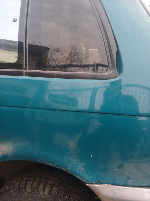 Митсубиси спейс рунер