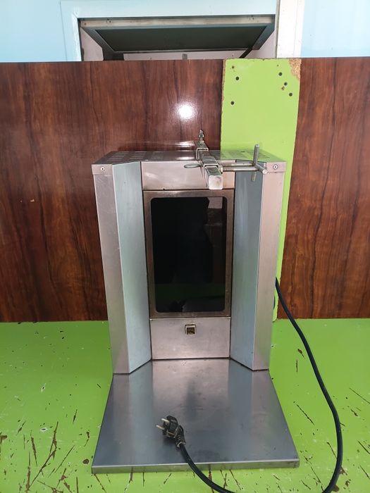 Лаваш апарад сотилади