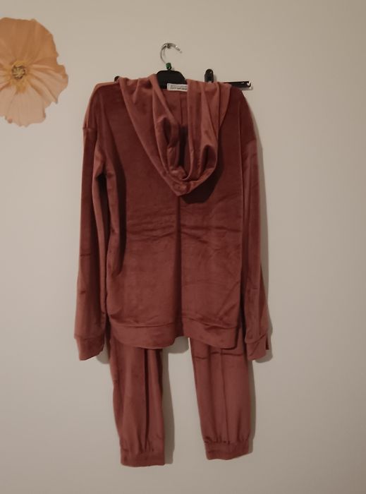 Treninguri Catifea calitate !Diferite culori și mărimi