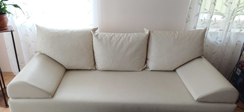 Canapea extensibila