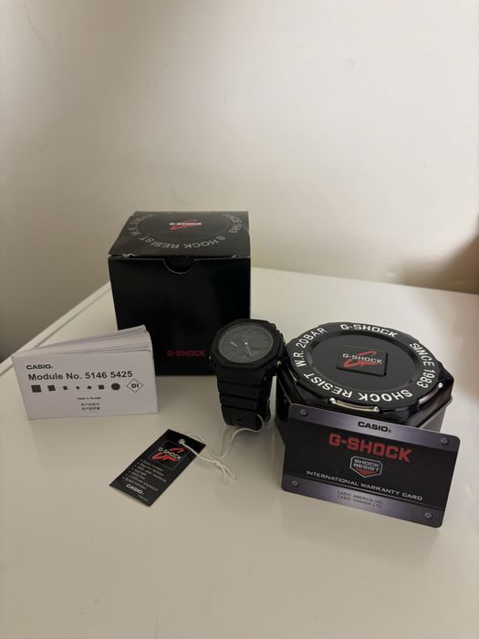 Vând ceas Casio G-Shock GA-2100