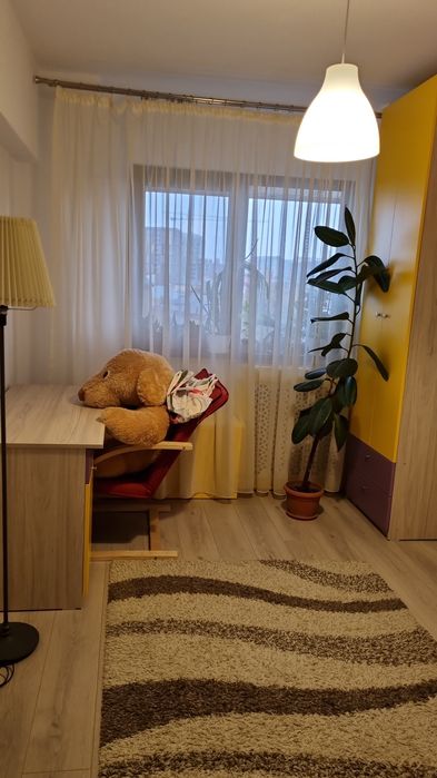 Apartament 3 camere Pantelimon Sectia 9, decomandat, utilat, mobilat ...