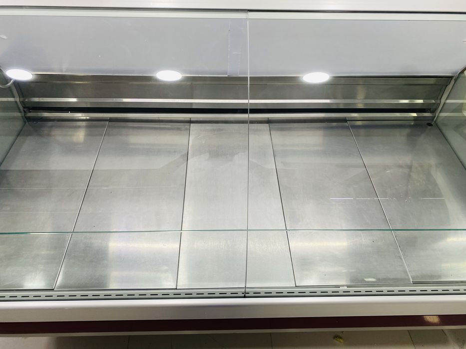 Криспа витринное холодилники 2021 абсолютно НОВЫЙ!!!