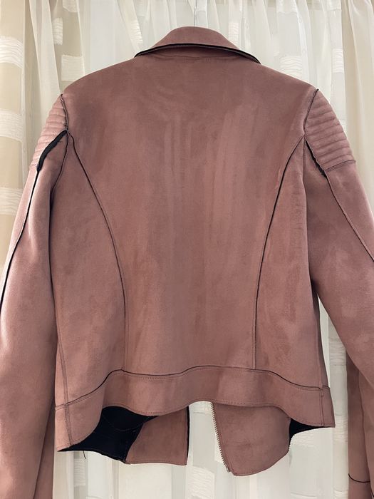 Geaca din piele intoarsa