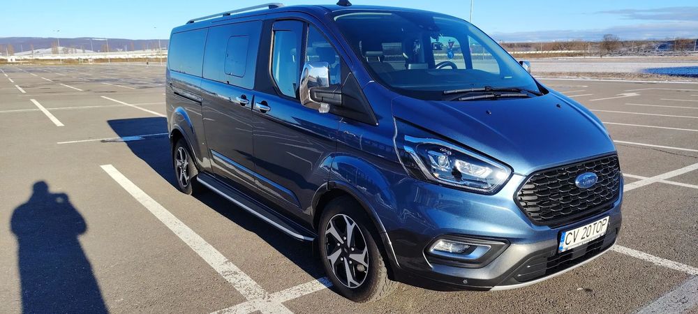 Ford Tourneo Custom Ford turneo custom gama active. 8 locuri.  Motorizare 2.0 diesel 136 k