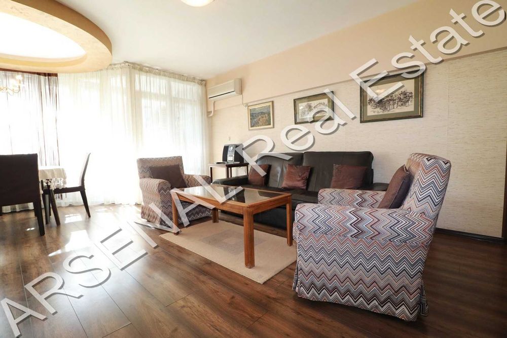 Дава се под наем Тристаен апартамент в София, Център - 110 кв.м за 850 € - Снимка #3