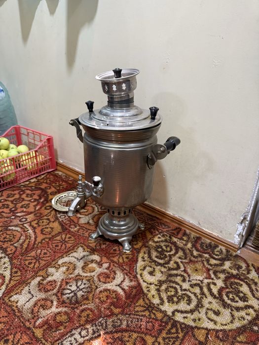 Самовар на углях и электрический продам дешево