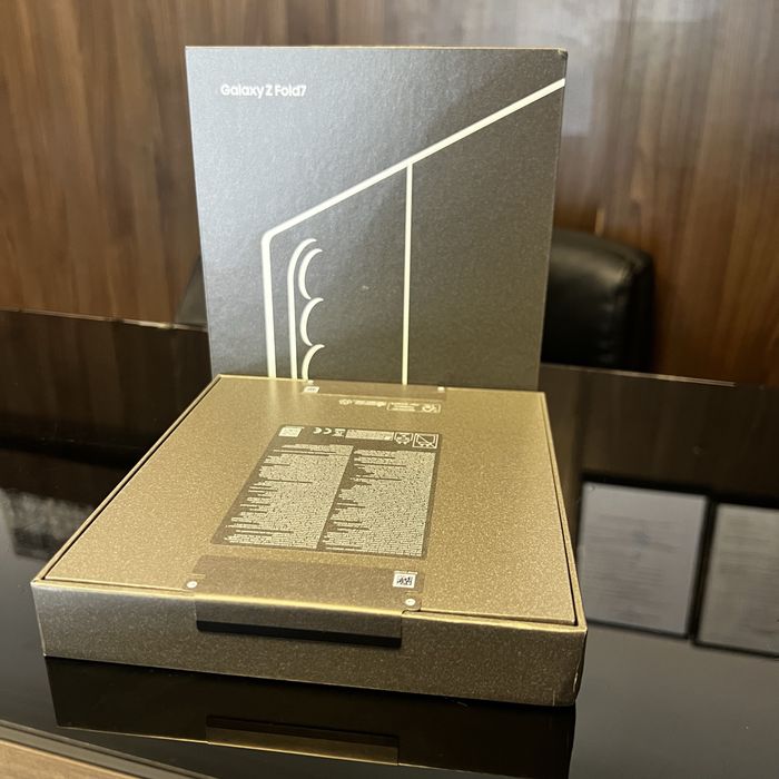 Нов! 2г Гаранция! Samsung Galaxy Z Fold 7 5G 256GB + 12GB RAM Jetblack