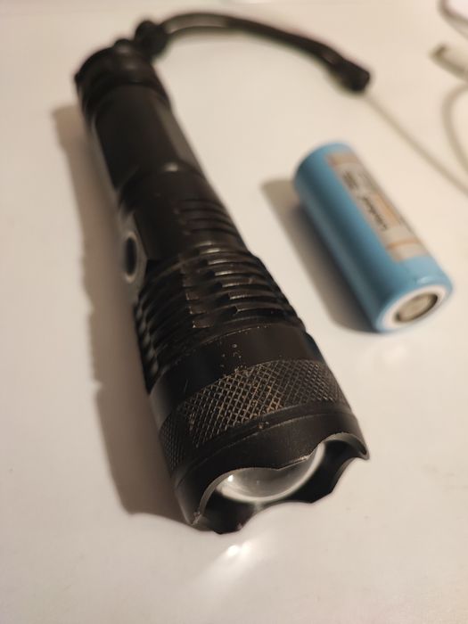 Фонарик LED 5100mAh
