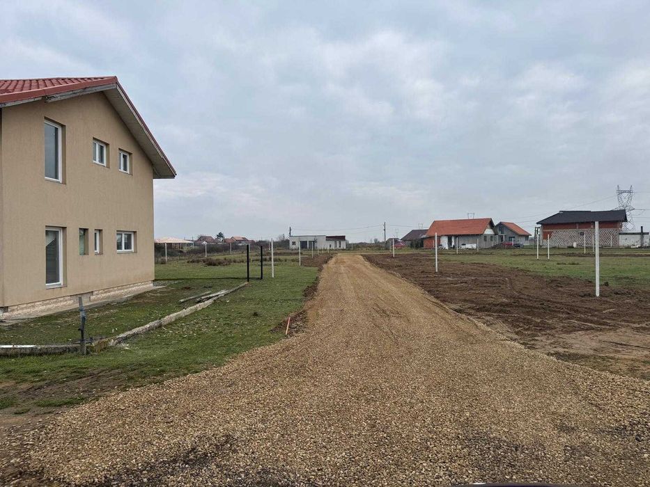 Terenuri de vânzare – Leș (Nojorid) – parcele pentru casă – de la 327mp - 9156 €