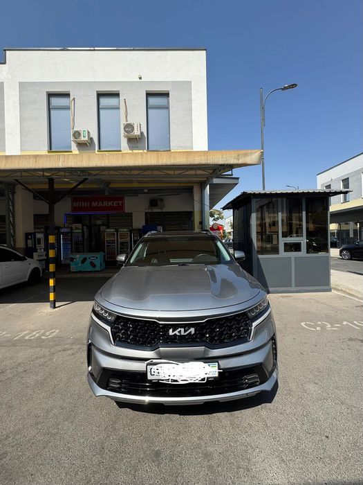 Kia Sorento sotiladi 2.5