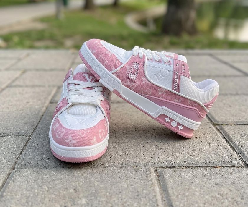 Adidasi LV Trainer Roz - Full Box