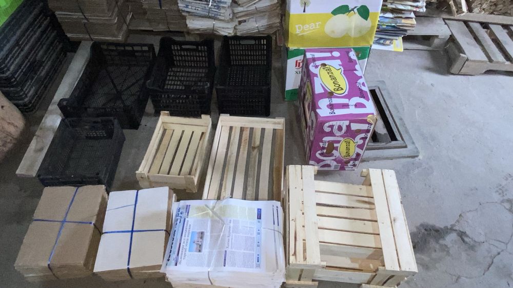 Barcha turdagi yangi va ishlangan Yashiklar va ichki maxsulotlari