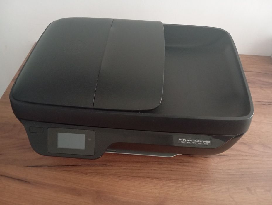 Imprimantă multifuncțională HP DeskJet 3835 Wi-fi cu ADF