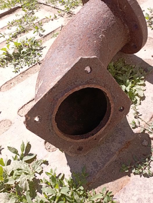 Продам железные отводы