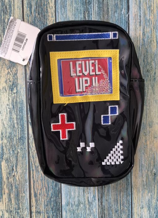 Пенал новый Level Up