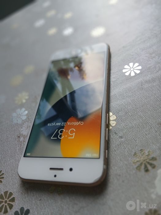 Iphone 6s Gold 64GB Radnoy Ochilmagan