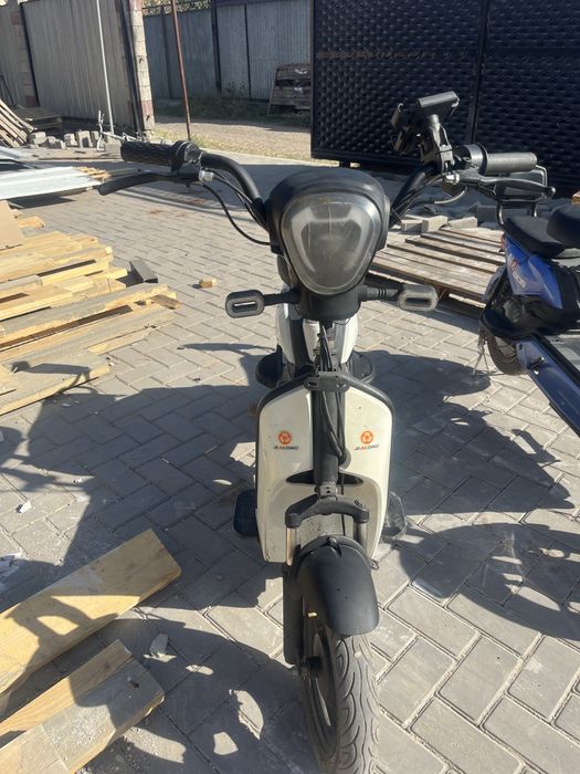 Продам скутер за 65тыщ