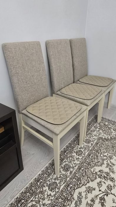 Стулья деревянные 6 шт