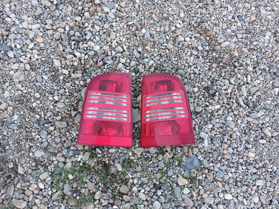 Ляв и десен стоп за шкода октавия комби SKODA OCTAVIA