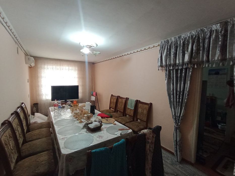 Продаю 2/4/4 ком. Малосемейка.