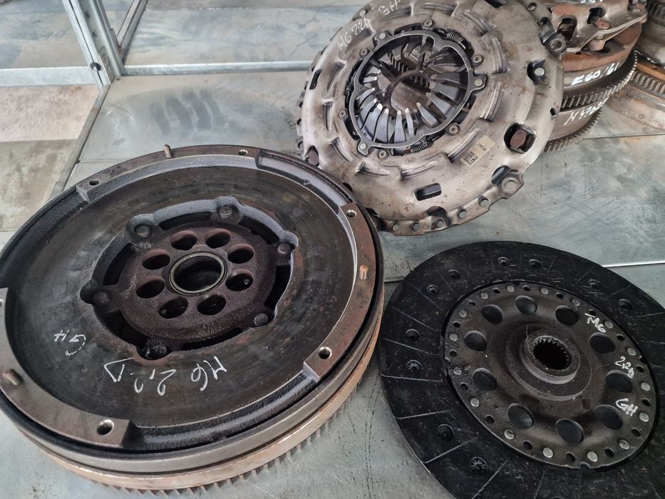 Kit ambreaj masa dubla Mazda 6 gh motor 2.2 diesel R2AA