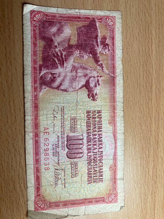 dau la schimb sau vand bacnote vechi