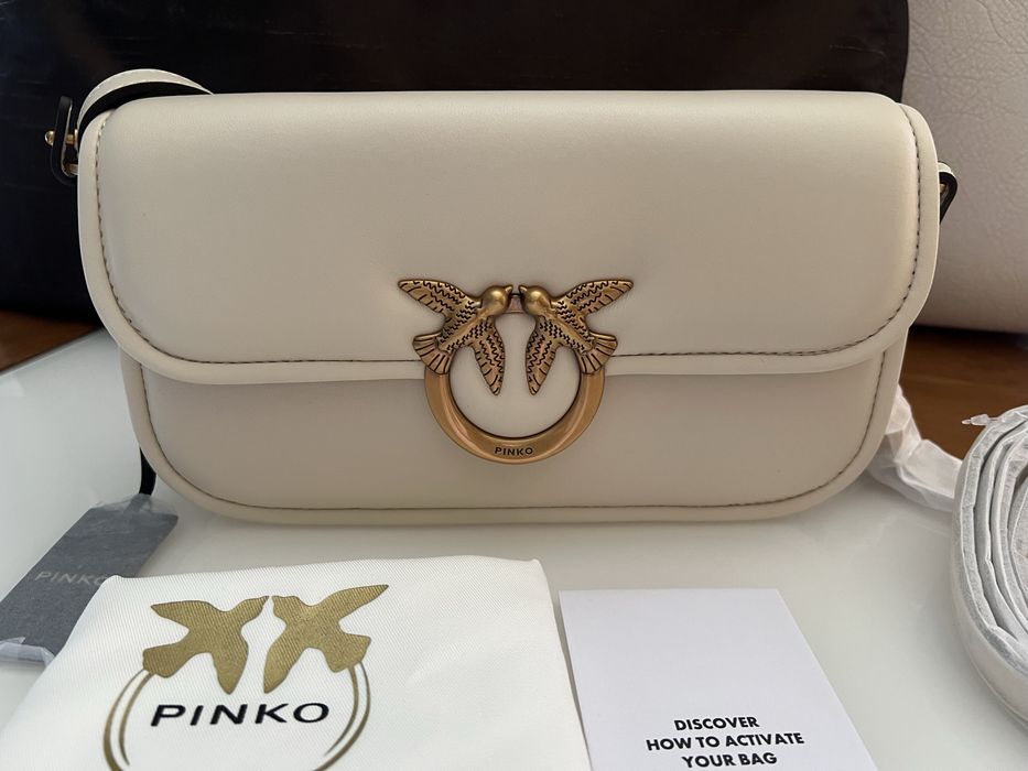 Нова дамска чанта Pinko