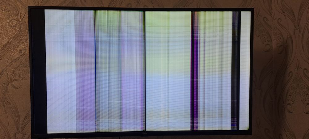 Продам телевизор бу на запчасти