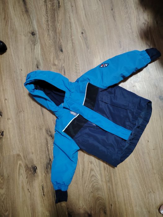 Чисто нови ски екипи за деца