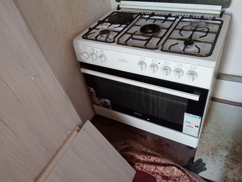 Продается кухонная плита