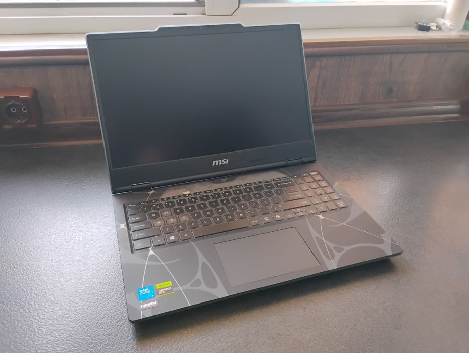 Laptop MSI - Ai - intel core 5 - RTX