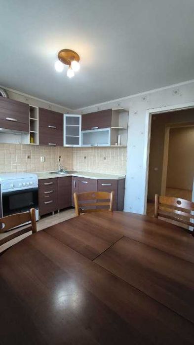 Продажа 3-комнатной квартиры в спальном районе