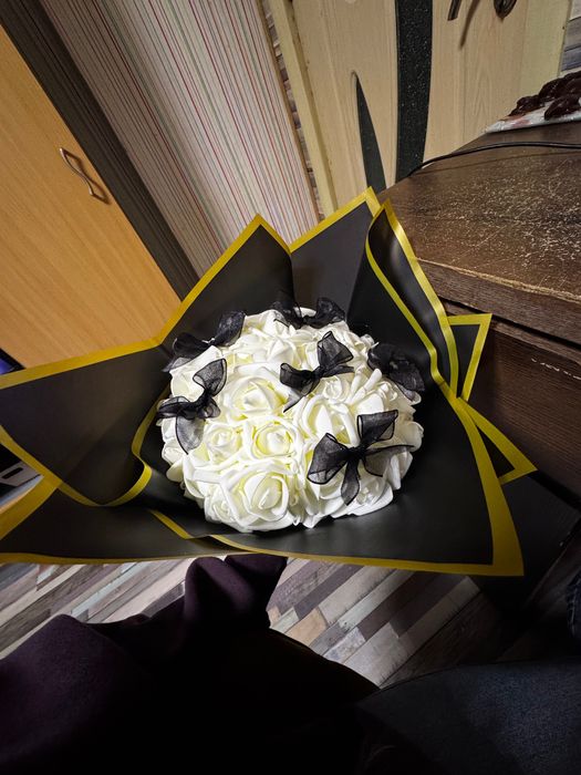 Изкуствено цвете с 50 цветя