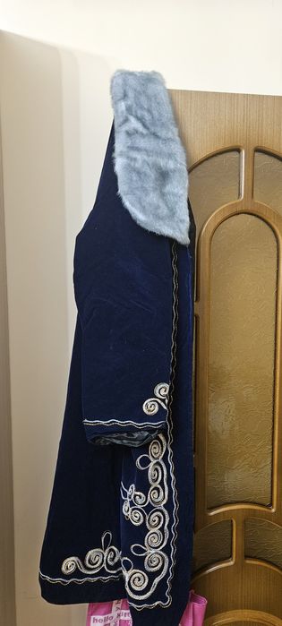 Продам шапаны мужские (4 штуки)