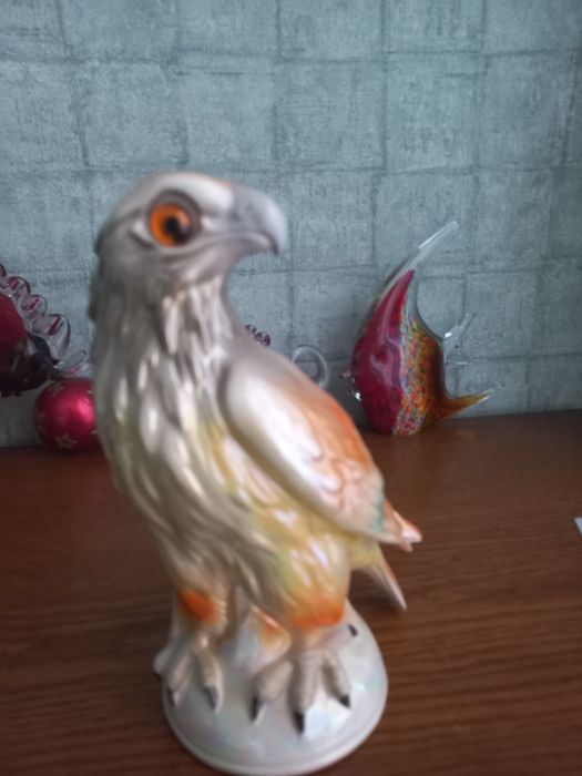 Продаётся  статуэтка.фарфо р.производство Германия.