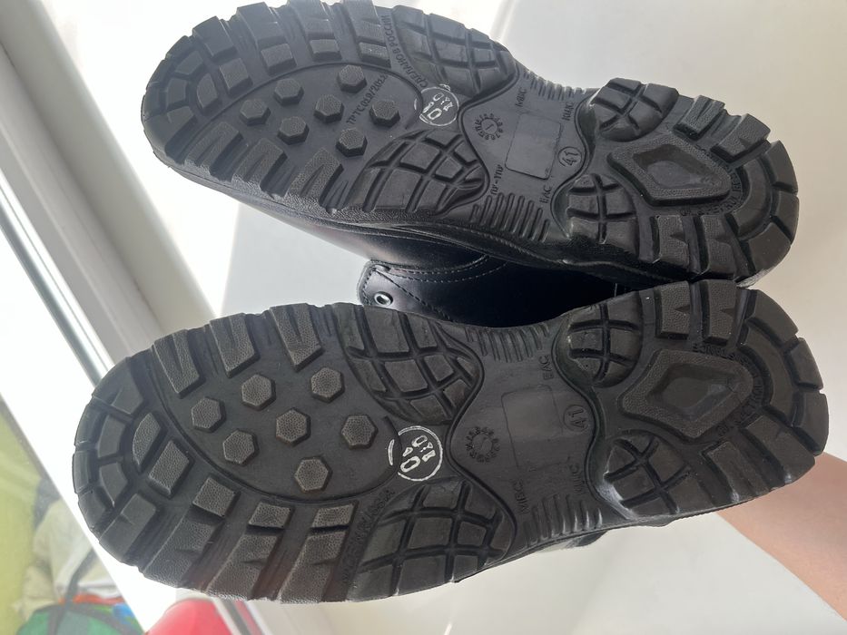 Новые Железнодорожные ботинки