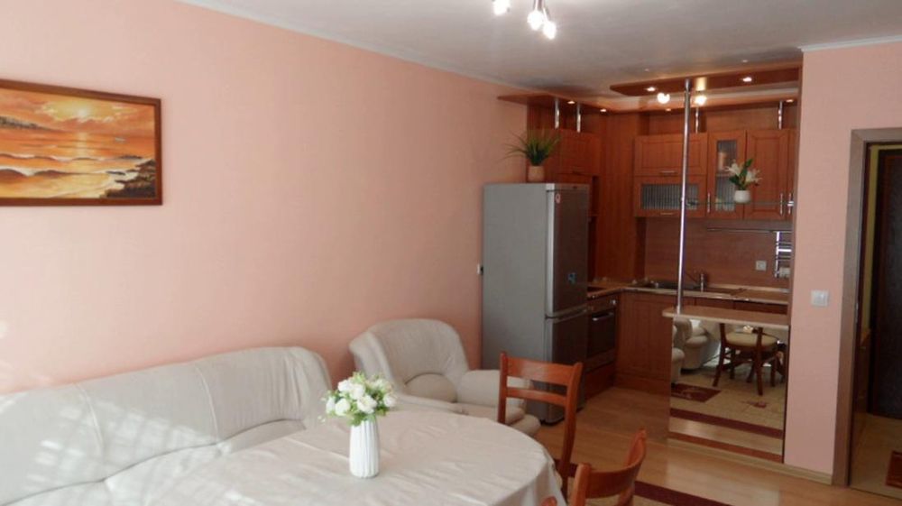 Дава се под наем Двустаен апартамент в София, Младост 3 - 64 кв.м за 650 € - Снимка #1