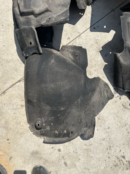 Carenaj roata stanga / dreapta Audi A4 A5 B8 B8.5
