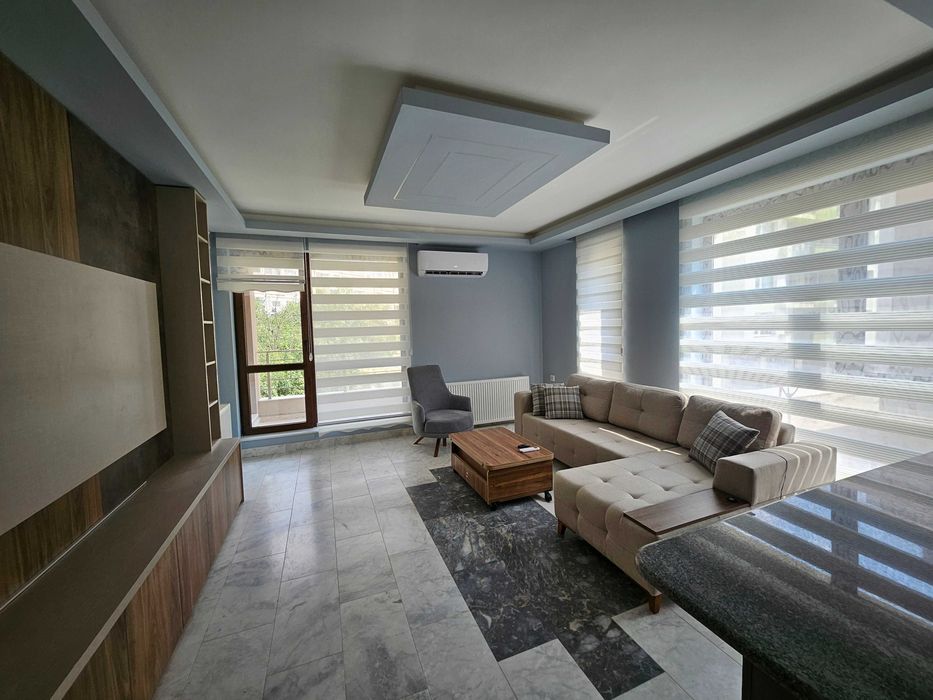 Продава се Двустаен апартамент в Пловдив, Христо Смирненски - 75 кв.м за 2027 €/кв.м - Снимка #4