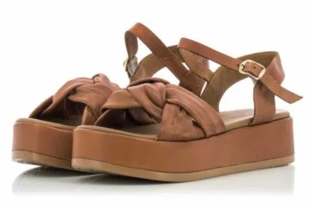 Страхотни сандали Carmela!