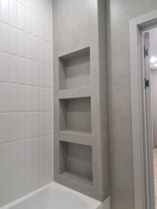 Кафельщик. Сантехник.