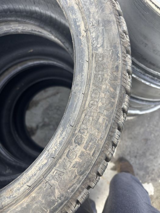 4 buc cauciucuri anvelope iarna 245 40 R18